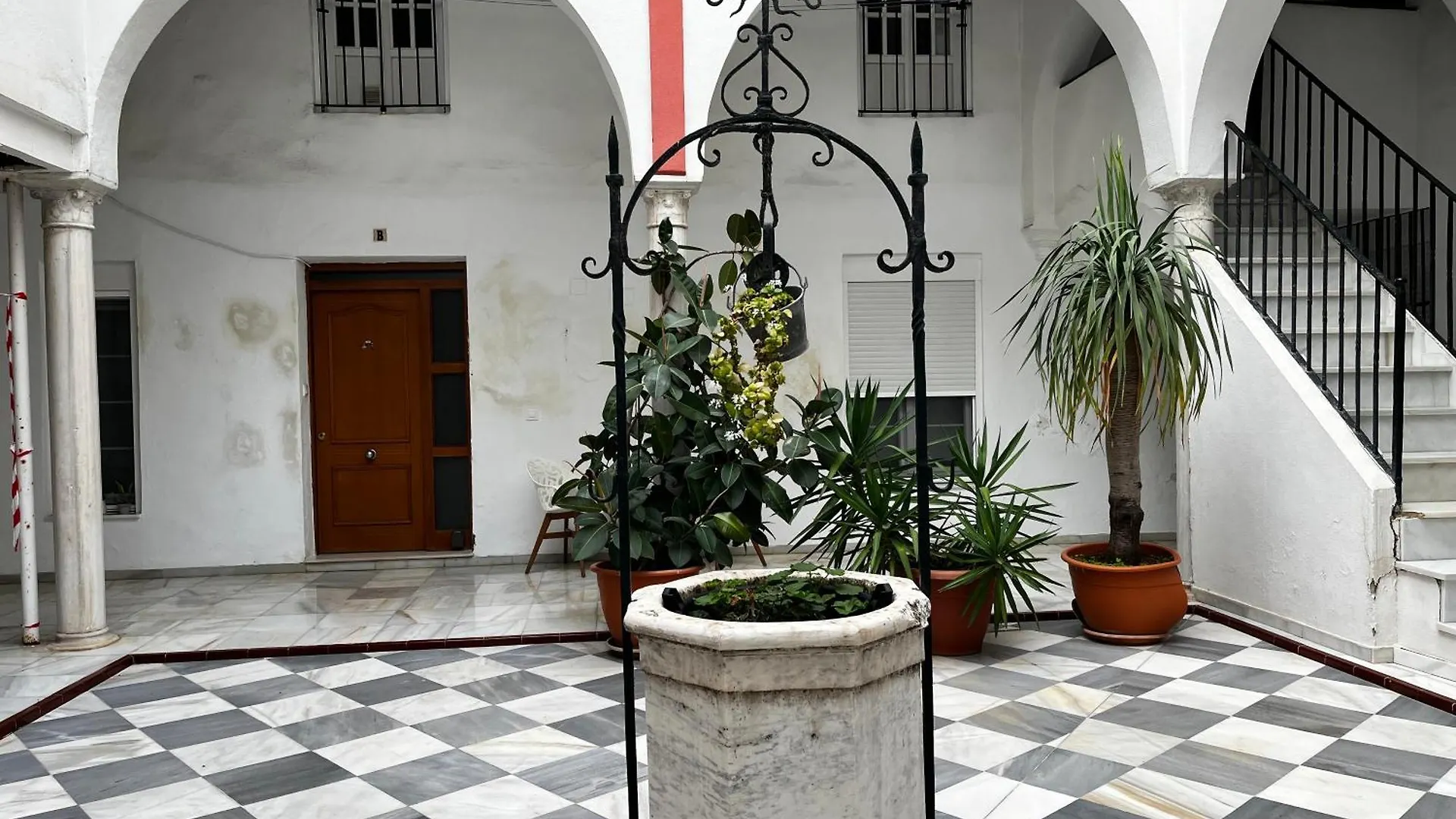El Patio De La Pepa Grupo Ac Gestion Daire Cadiz